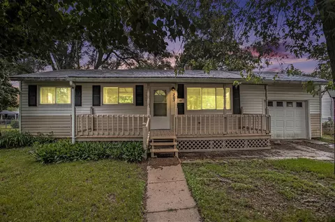 705 Cooper, Albion, MI 49224