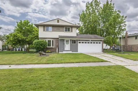 43537 Lynnwood, Canton, MI 48187