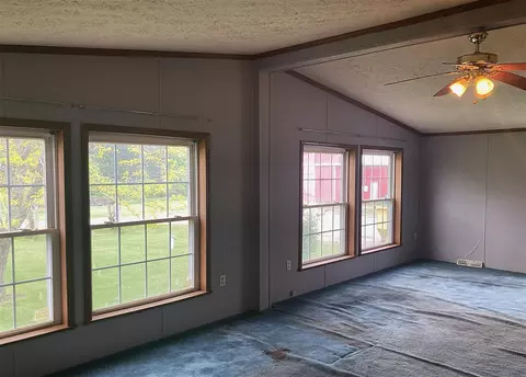 7560 W Washington, Sumner, MI 48889 photo 10