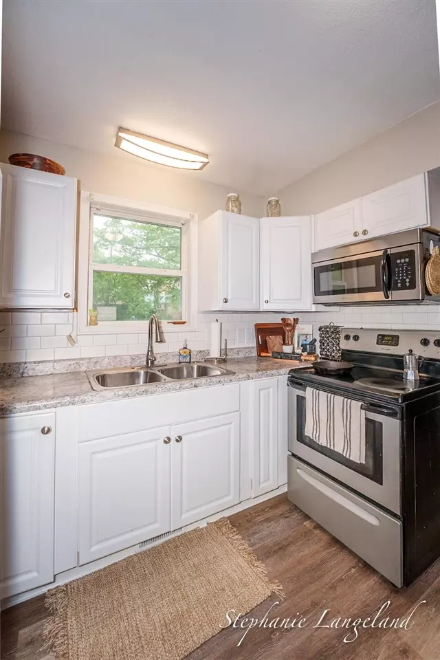 Kitchen - 348 Yuba, Muskegon, MI 49442 photo 2 of 3