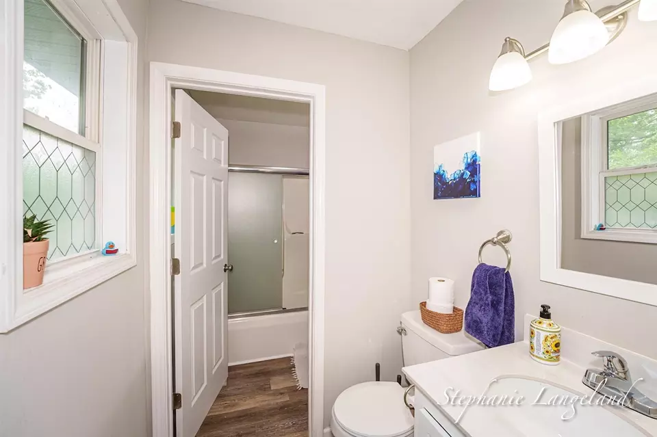 Bath - 348 Yuba, Muskegon, MI 49442 photo 3 of 4