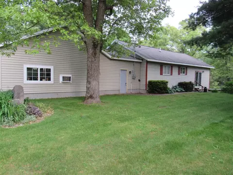 8850 Blue Lk, Twin Lake, MI 49457