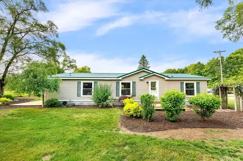 6626 Dennison, Plainwell, MI 49080