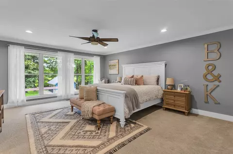 Bedroom - 1620 N Dade Dr, Jackson, MI 49203 photo 1 of 11