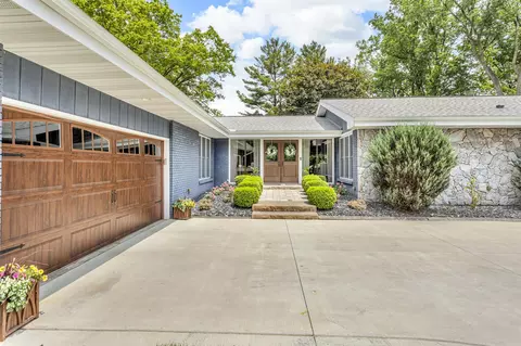 Exterior - 1620 N Dade Dr, Jackson, MI 49203 photo 16 of 19