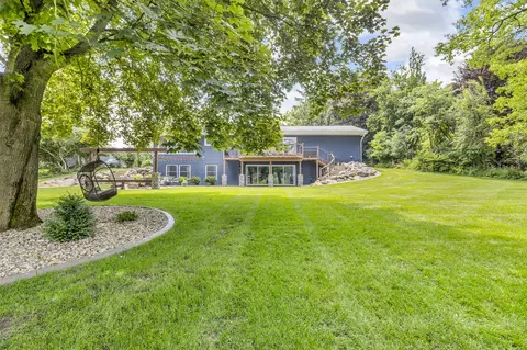 Exterior - 1620 N Dade Dr, Jackson, MI 49203 photo 13 of 19