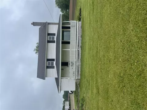 2823 S Ionia, Bellevue, MI 49021