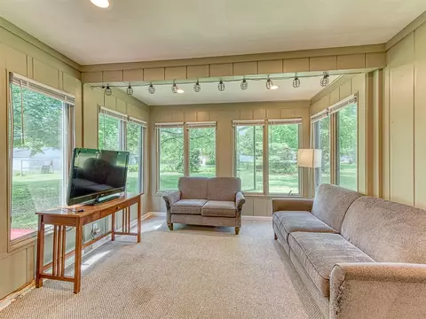 Living - 219 Park, Tecumseh, MI 49286 photo 4 of 4