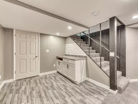 Entry Way - 219 Park, Tecumseh, MI 49286 photo 2 of 2