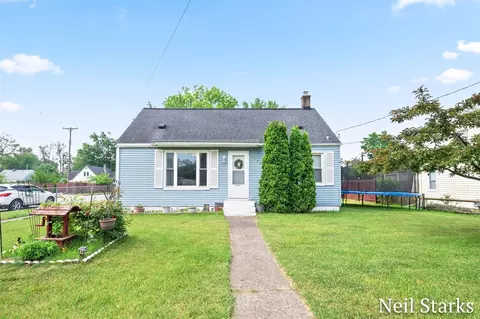 1004 34th, Wyoming, MI 49509