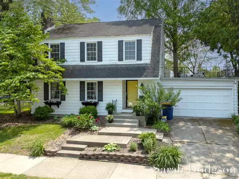 2130 Argentina, East Grand Rapids, MI 49506