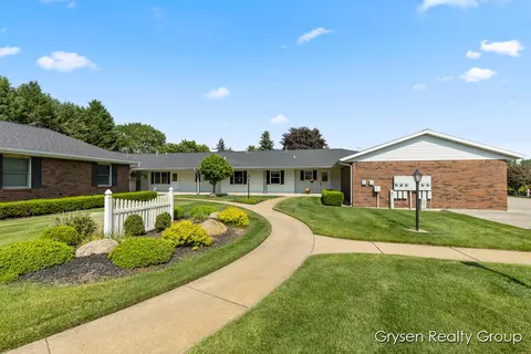 2915 N Wentward, Hudsonville, MI 49426