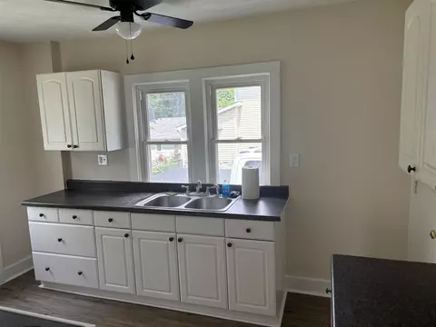 Kitchen - 820 Center, Jackson, MI 49202 photo 2 of 2