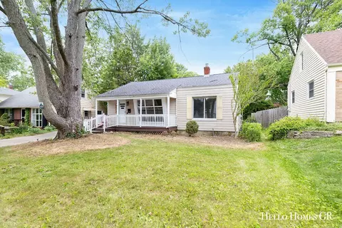 2617 Richards, Grand Rapids, MI 49506