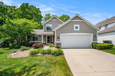 5591 E Grv, Grand Rapids, MI 49512