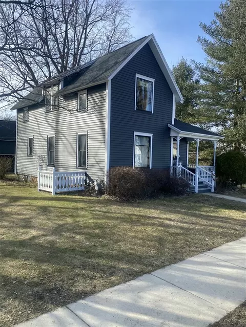 204 Water, Hopkins, MI 49328