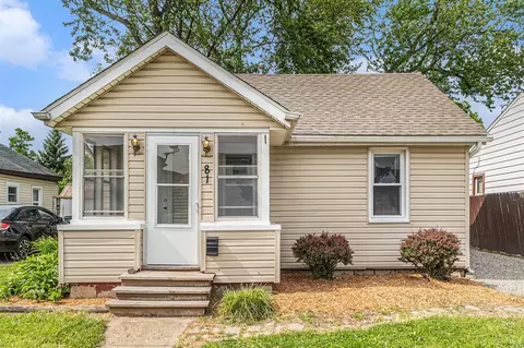 81 Chopin, Troy, MI 48083