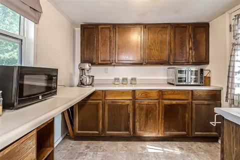 Kitchen - 3360 Broad, Dexter, MI 48130 photo 2 of 2