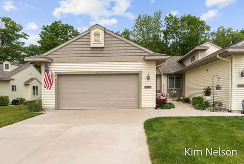 1318 N Timberview, Whitehall, MI 49461