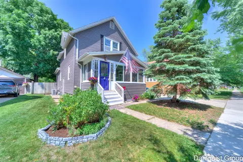 1313 Pennoyer, Grand Haven, MI 49417