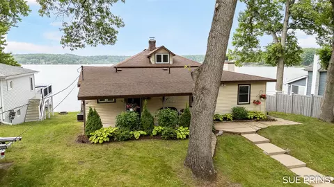 Exterior - 978 E 88th, Newaygo, MI 49337 photo 10 of 11