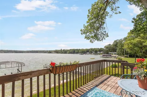 Exterior - 978 E 88th, Newaygo, MI 49337 photo 7 of 11