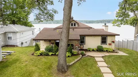 Exterior - 978 E 88th, Newaygo, MI 49337 photo 11 of 11