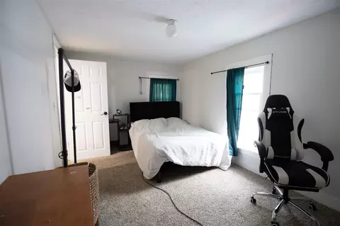 Bedroom - 109 S Hooker, Three Rivers, MI 49093 photo 6 of 11