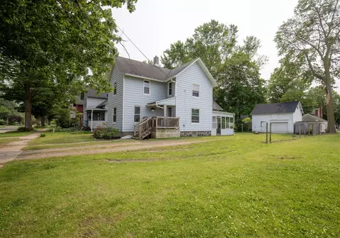 Exterior - 109 S Hooker, Three Rivers, MI 49093 photo 2 of 7