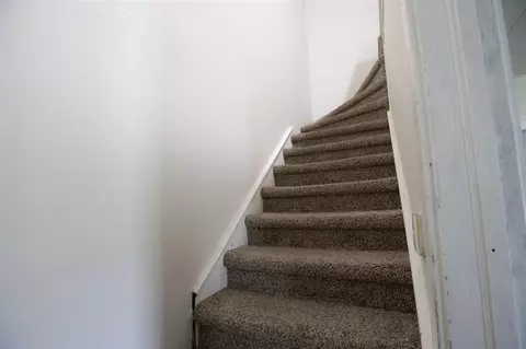 Entry Way - 109 S Hooker, Three Rivers, MI 49093 photo 3 of 7
