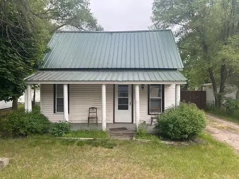 844 N Oak, Evart, MI 49631