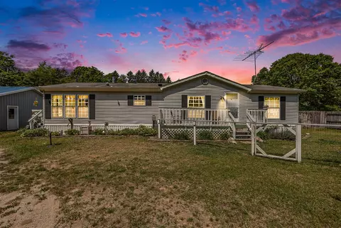 20920 68th, South Haven, MI 49090