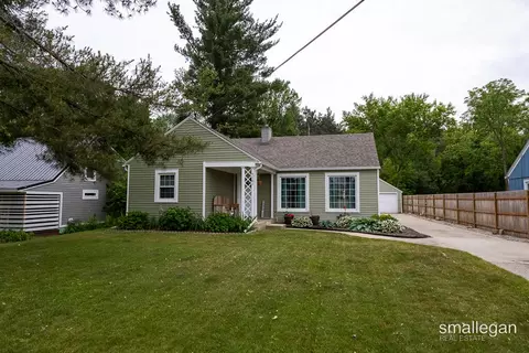 5161 Grand Riv, Grand Rapids, MI 49525