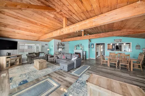 Living - 2759 Hemlock, Quincy, MI 49082 photo 3 of 3