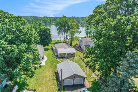 View/Area - 2759 Hemlock, Quincy, MI 49082 photo 1 of 2