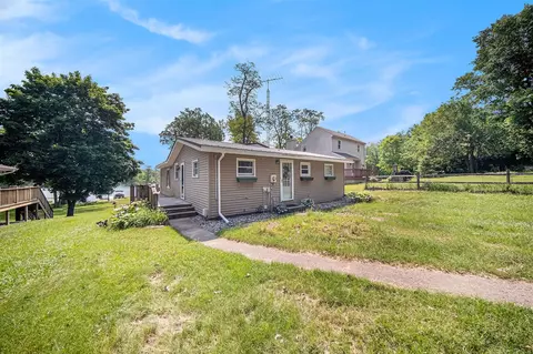 Exterior - 2759 Hemlock, Quincy, MI 49082 photo 3 of 7