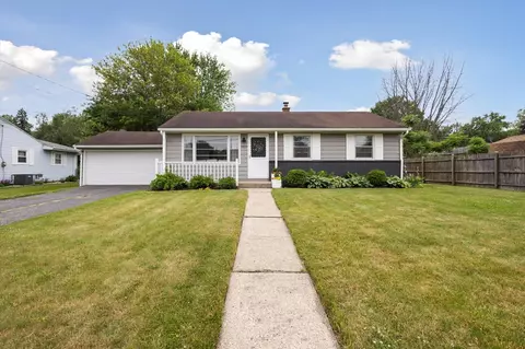3825 Alamo, Kalamazoo, MI 49006