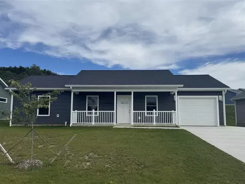 279 Aspen Hill Dr, Shelby, MI 49455
