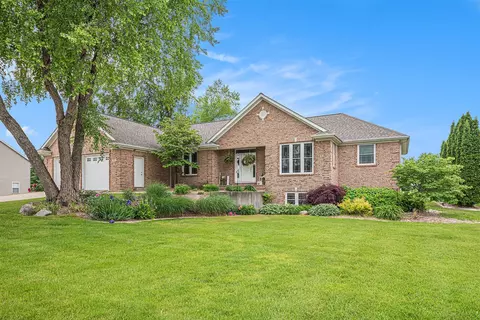 7355 Indigo Rdg, Byron Center, MI 49315