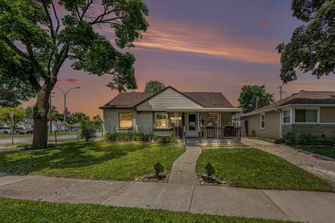 3126 Starr, Royal Oak, MI 48073