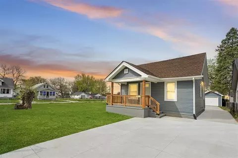 21611 Conners, Warren, MI 48091