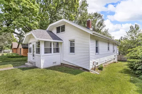 741 Lawrence, Jackson, MI 49203 photo 33