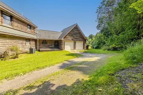Exterior - 7111 Gilbert, Pittsford, MI 49271 photo 3 of 6
