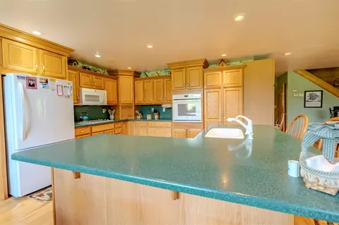 Kitchen - 7111 Gilbert, Pittsford, MI 49271 photo 3 of 3