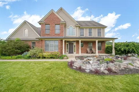 Exterior - 874 Pinecrest, Dexter, MI 48130 photo 5 of 31