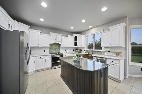 Kitchen - 874 Pinecrest, Dexter, MI 48130 photo 1 of 5