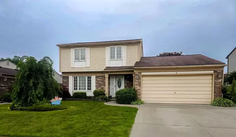 24825 Timber Rdg, Flat Rock, MI 48134