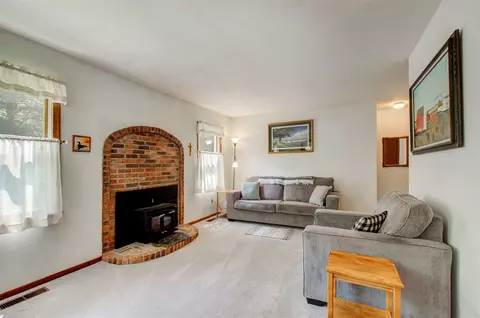 3926 Burkhart, Jackson, MI 49201 photo 5