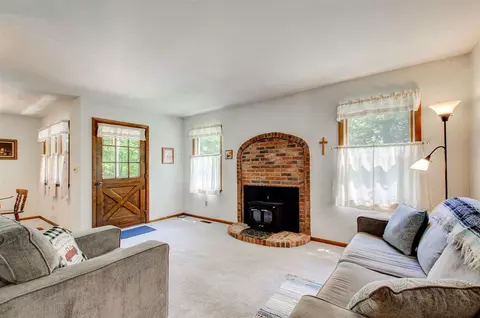 3926 Burkhart, Jackson, MI 49201 photo 4