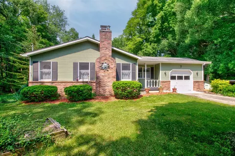 3926 Burkhart, Jackson, MI 49201 photo 2